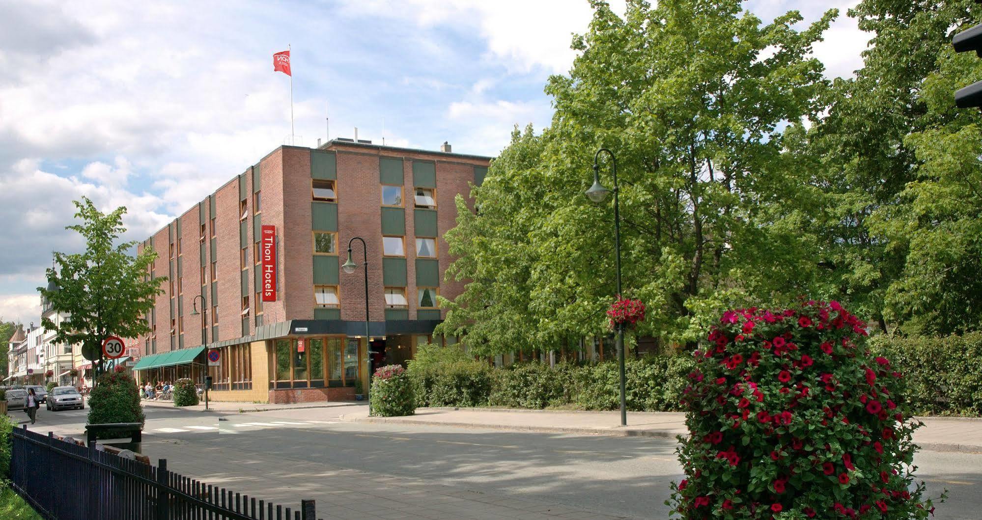 Thon PartnerHotel Backlund Levanger Exterior foto